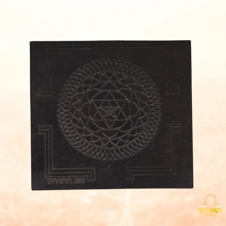 Generic Karungali Varahi Yantra